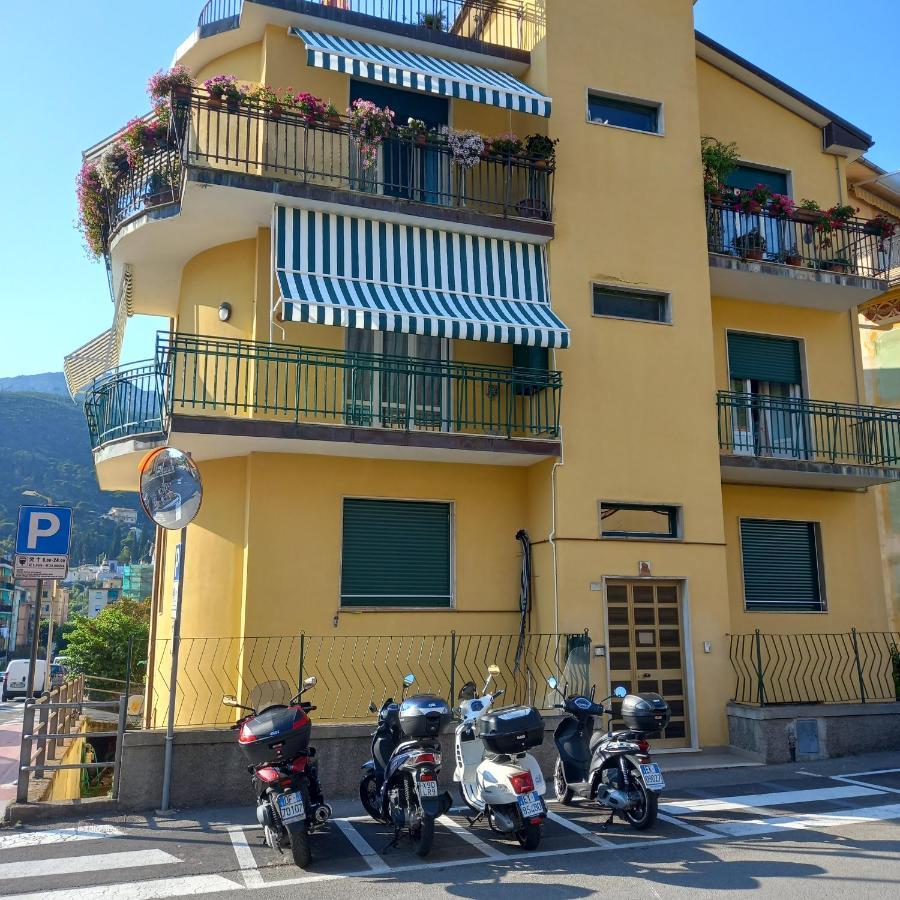 La Casa Di Walter Apartman Levanto Kültér fotó